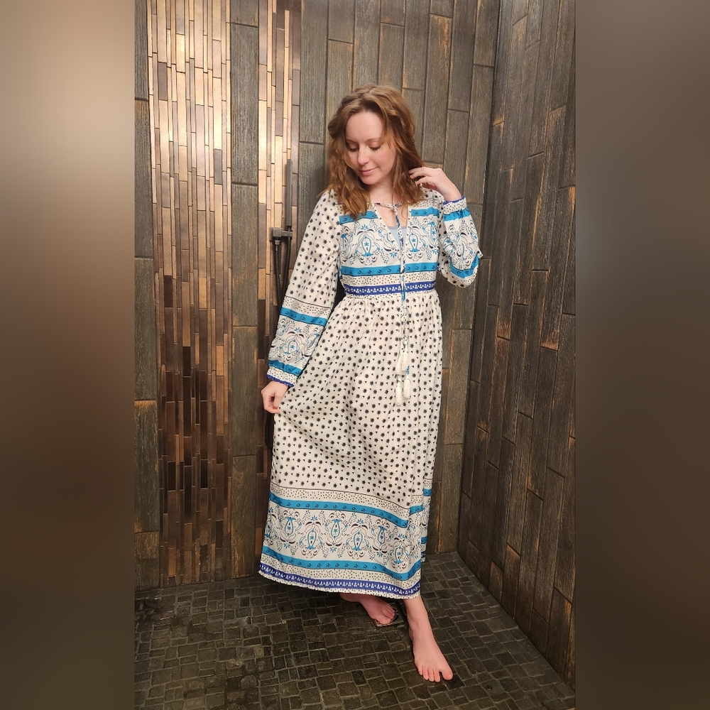 Long sleeve Dress
